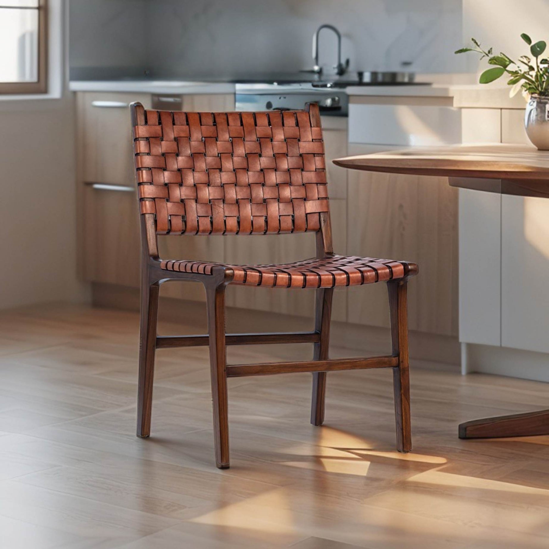 Artihandmade® Ljus Handmade Leather Dining Chair.